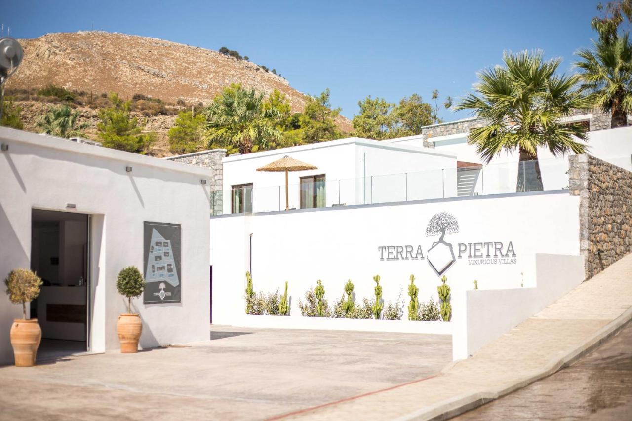 Terra Pietra Luxury Villas & Suites لاردوس المظهر الخارجي الصورة